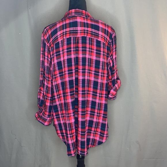 1X Intro Plaid Print Puckered Woven Long Roll-Tab Sleeve Button-Down Shirt - Picture 7 of 13